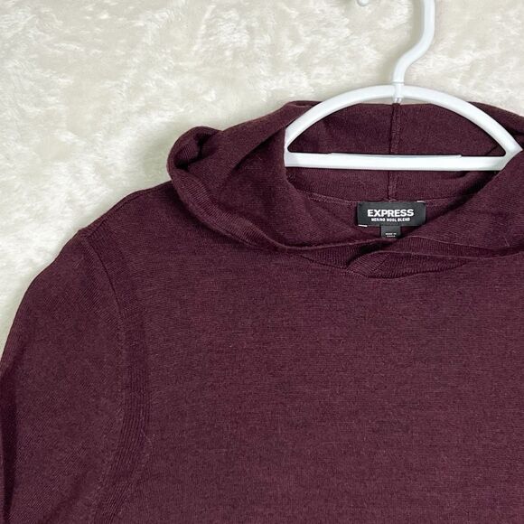 Elegant Men’s Pullover Express Size M Light  Fine Wool Burgundy Old Money Style - Picture 1 of 9